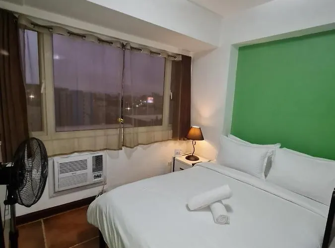 Apartment Solemare Parksuites Condominium - Condo R Us Manila