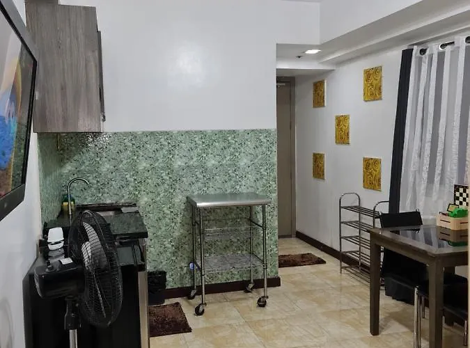 Solemare Parksuites Condominium - Condo R Us Apartment